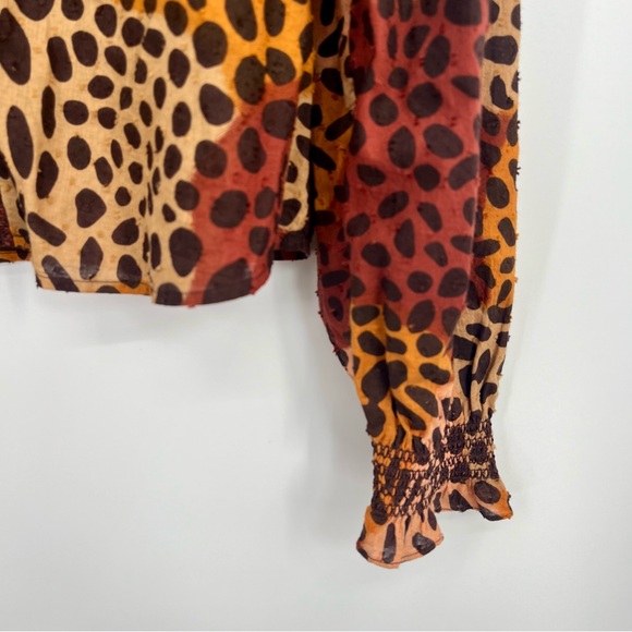 Love The Label Anthropologie Zuri Top Dotted Leopard Ruffle Button Shirt L - Picture 14 of 15